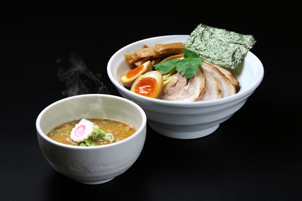 大阪のデザイン会社イースタンインクによるつけ麺 麺こんの写真撮影事例